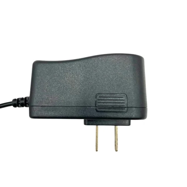 Adaptador de Corriente AC/DC 12V 1A - Image 3